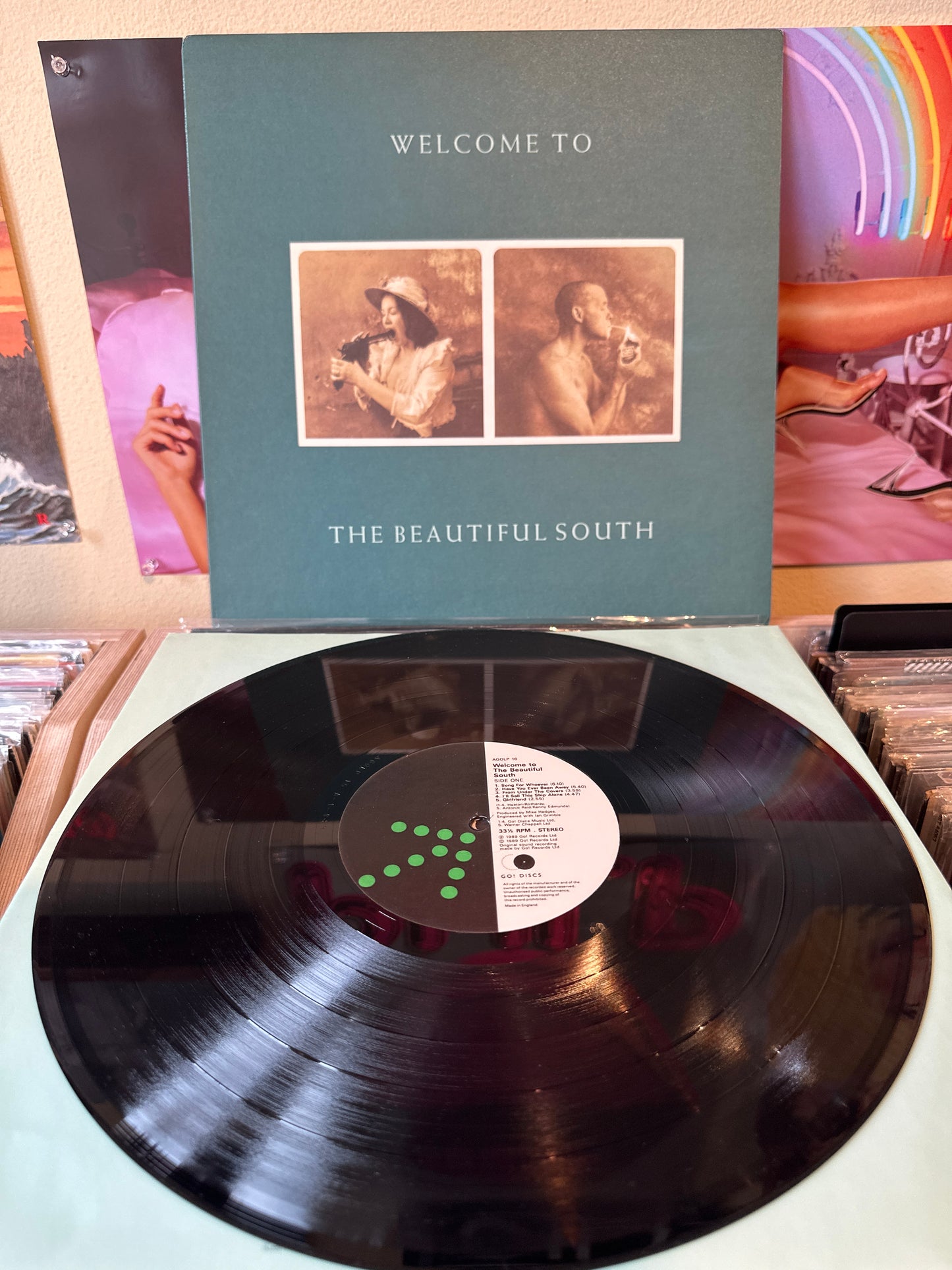 The Beautiful South - Welcome To The Beautiful South