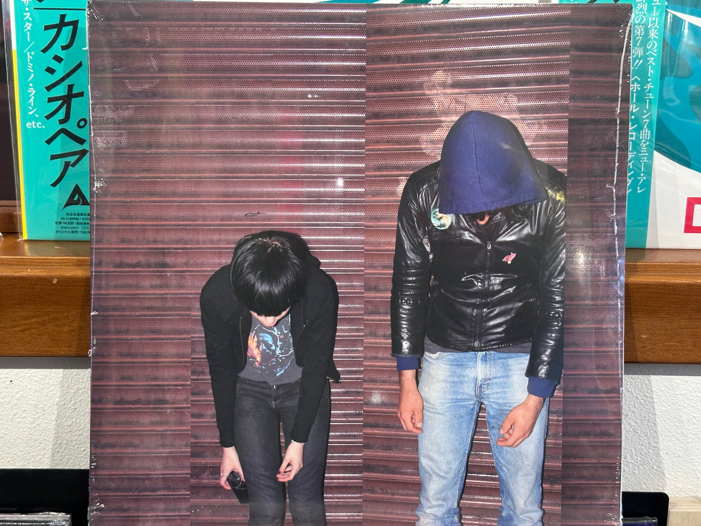 Crystal Castles - Crystal Castles