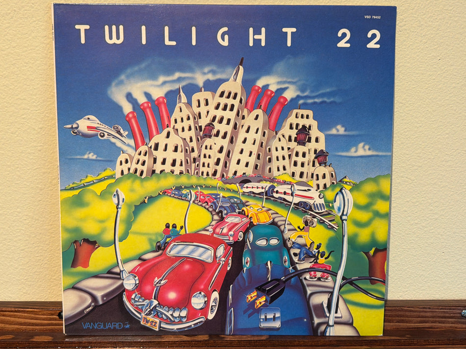 Twilight 22 - Twilight 22