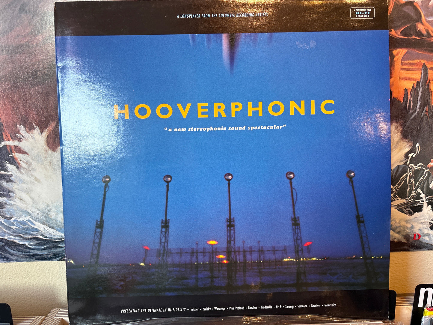 Hooverphonic - A New Stereophonic Sound Spectacular
