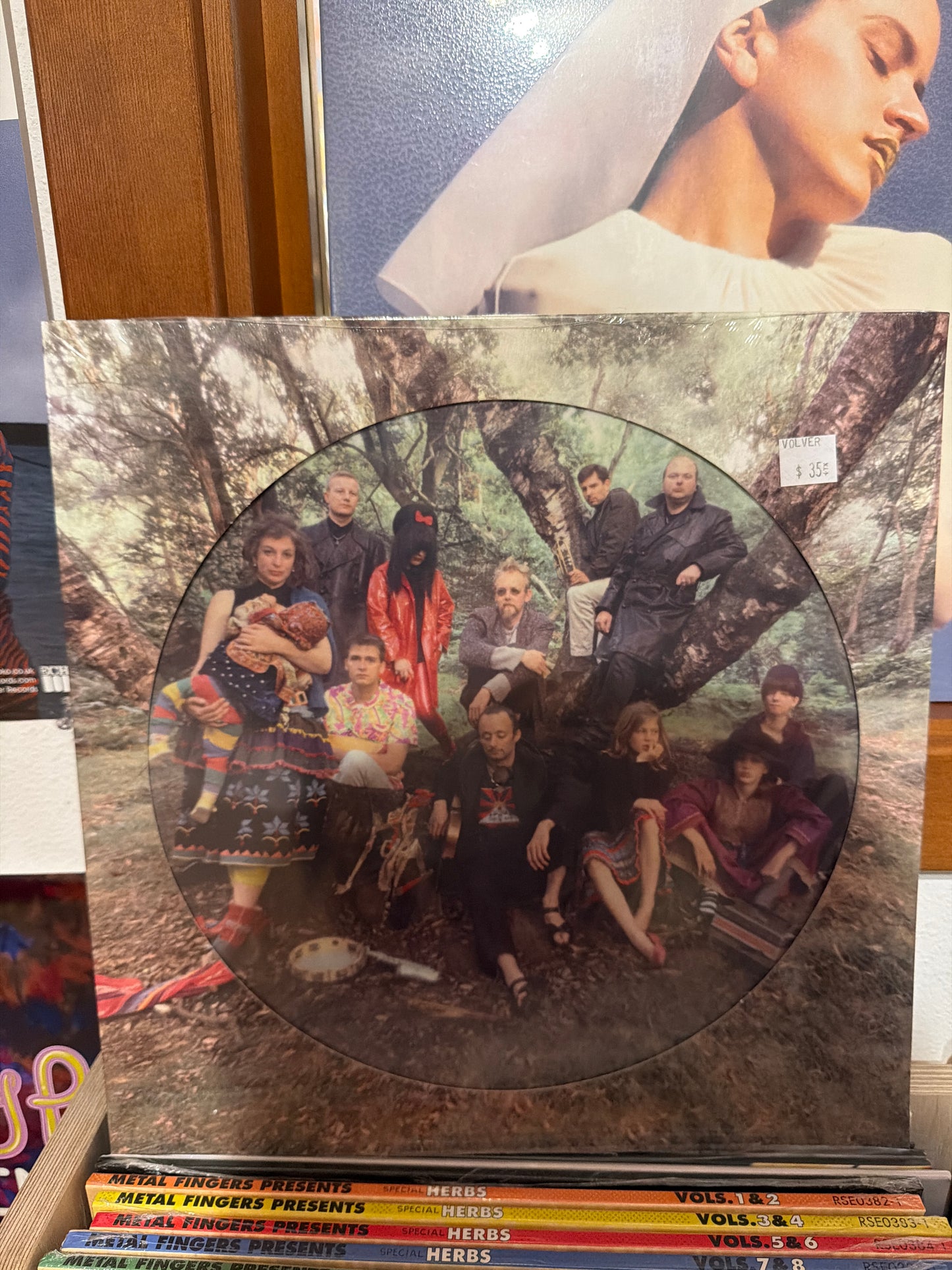 Current 93 - Earth Covers Earth (Pic)