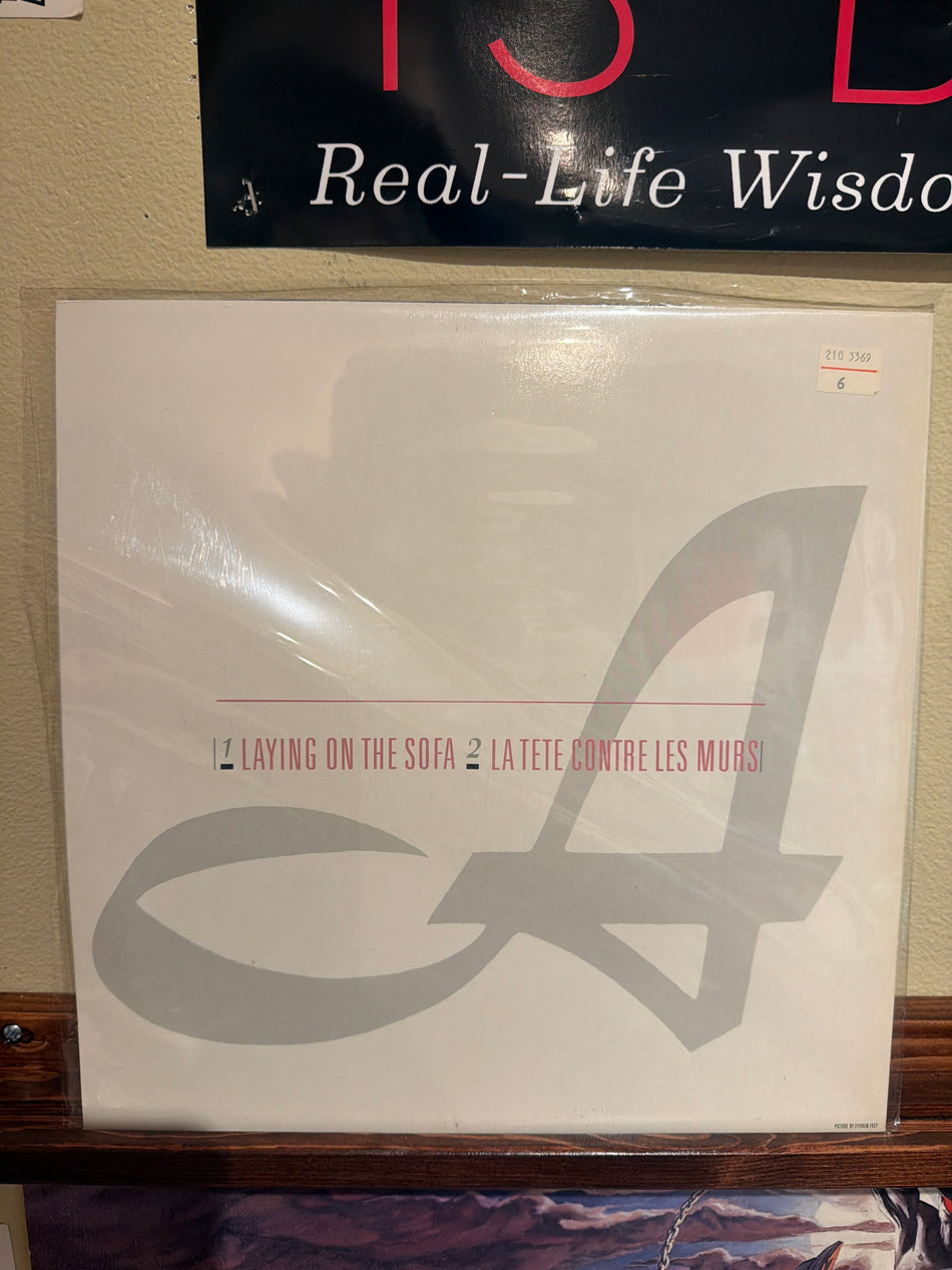Isabelle Antena - Laying on the Sofa (Rare 12” Vinyl EP)