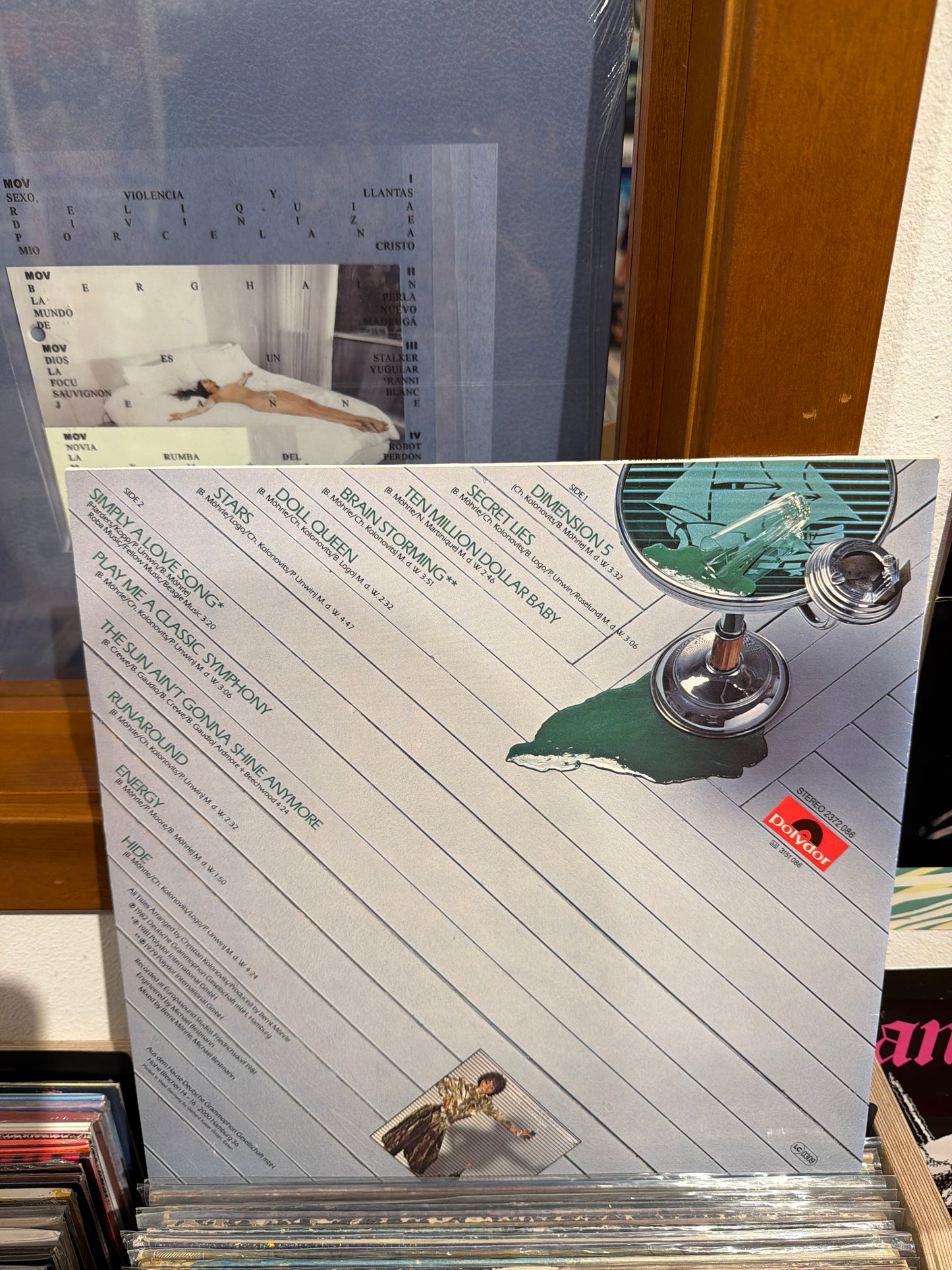 Chilly - Secret Lies