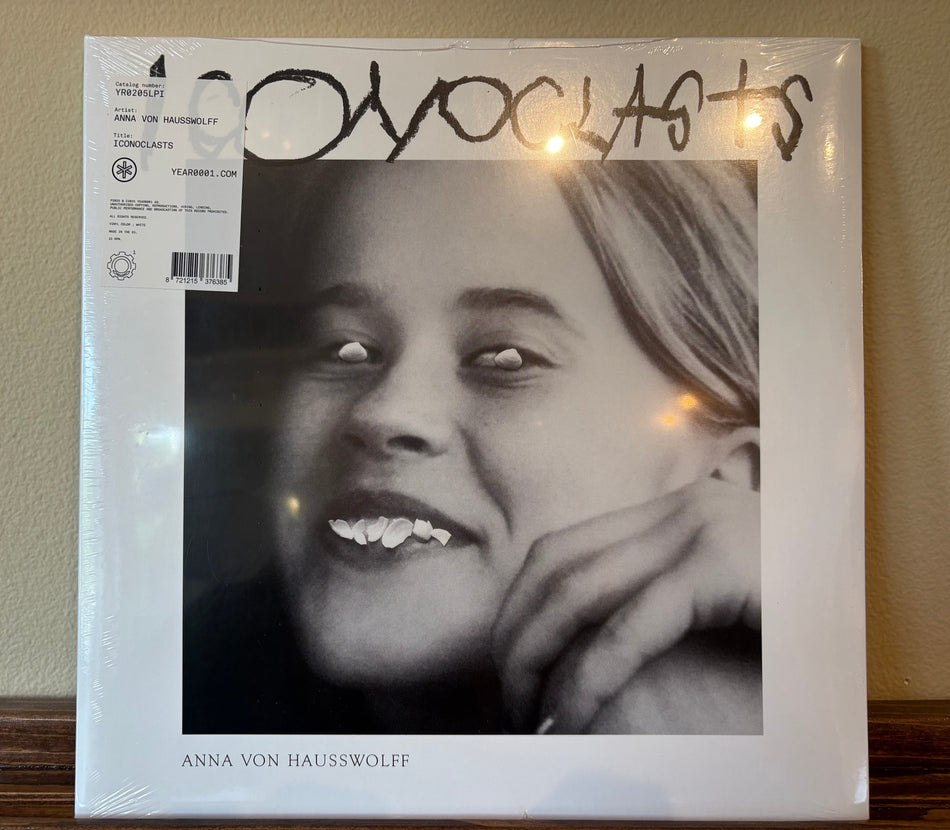 Anna Von Hausswolff - Iconoclasts