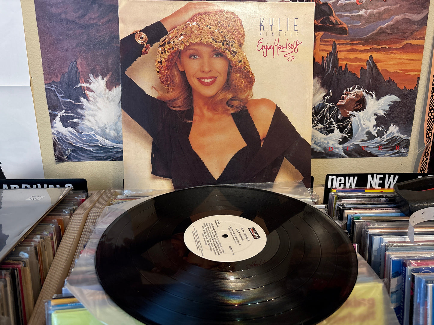 Kylie Minogue - Enjoy Yourself