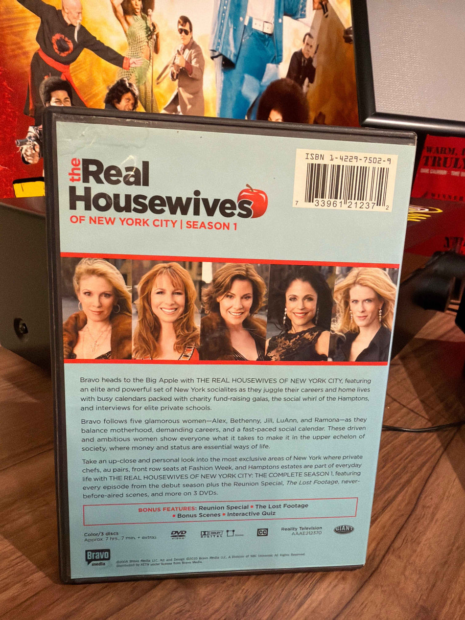 The Real Housewives of New York City Season 1