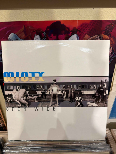 Minty(Leigh Bowery) - Open Wide