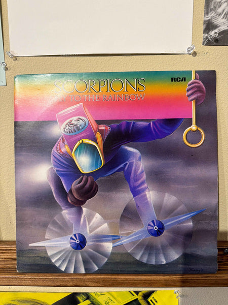 Scorpions - Fly to the Rainbow (German)
