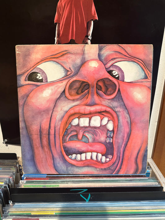 King Crimson – In The Court Of The Crimson King (An Observation By King Crimson)