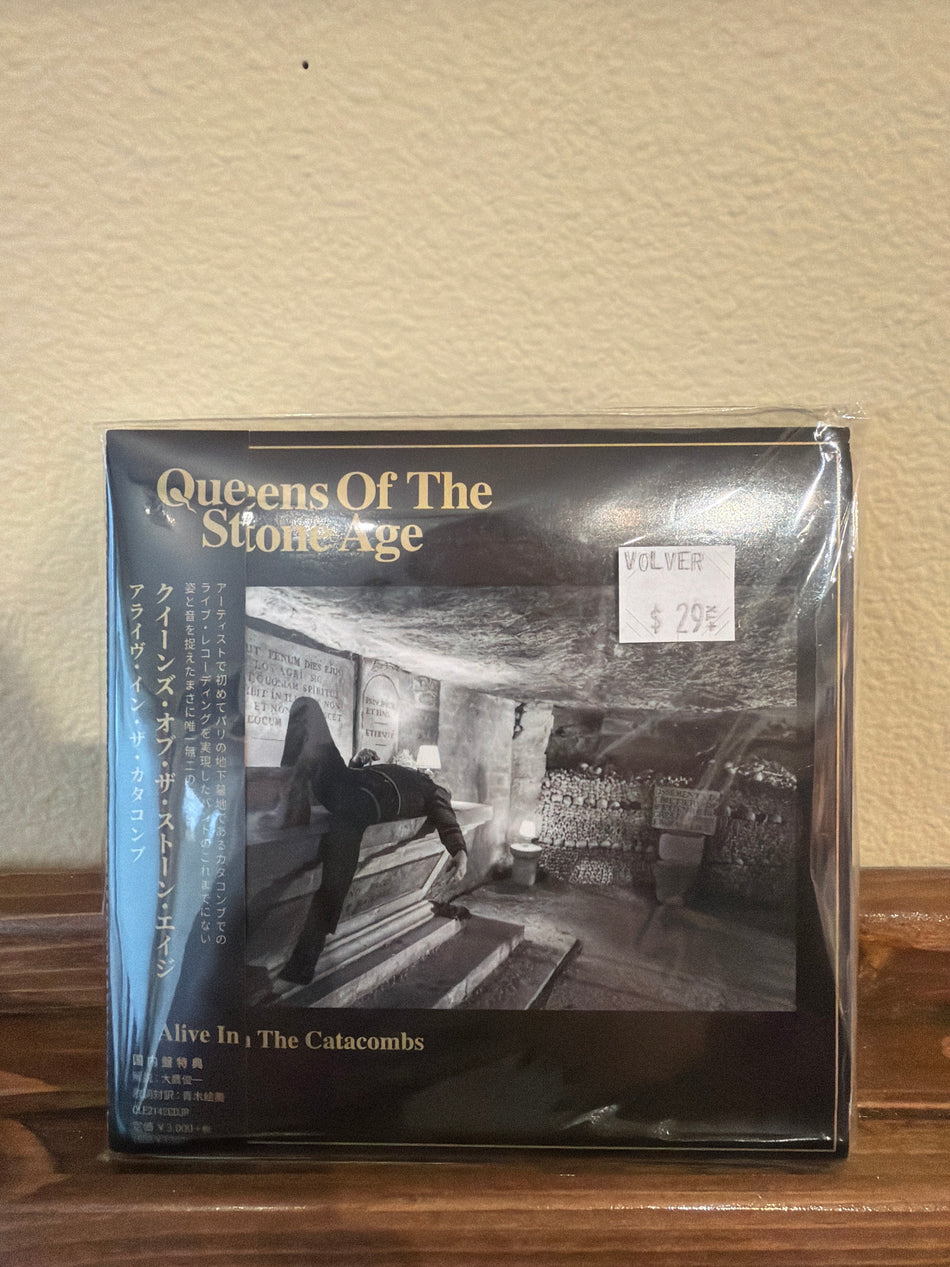 Queens of the Stone Age - Alive in the Catacombs (JP CD)
