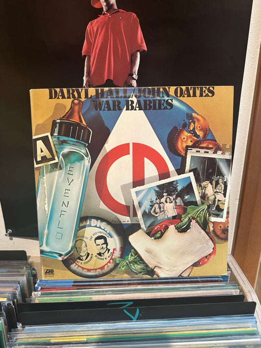 Daryl Hall / John Oates – War Babies