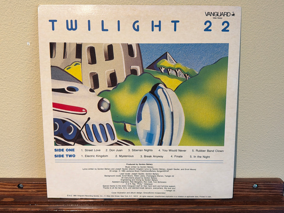 Twilight 22 - Twilight 22