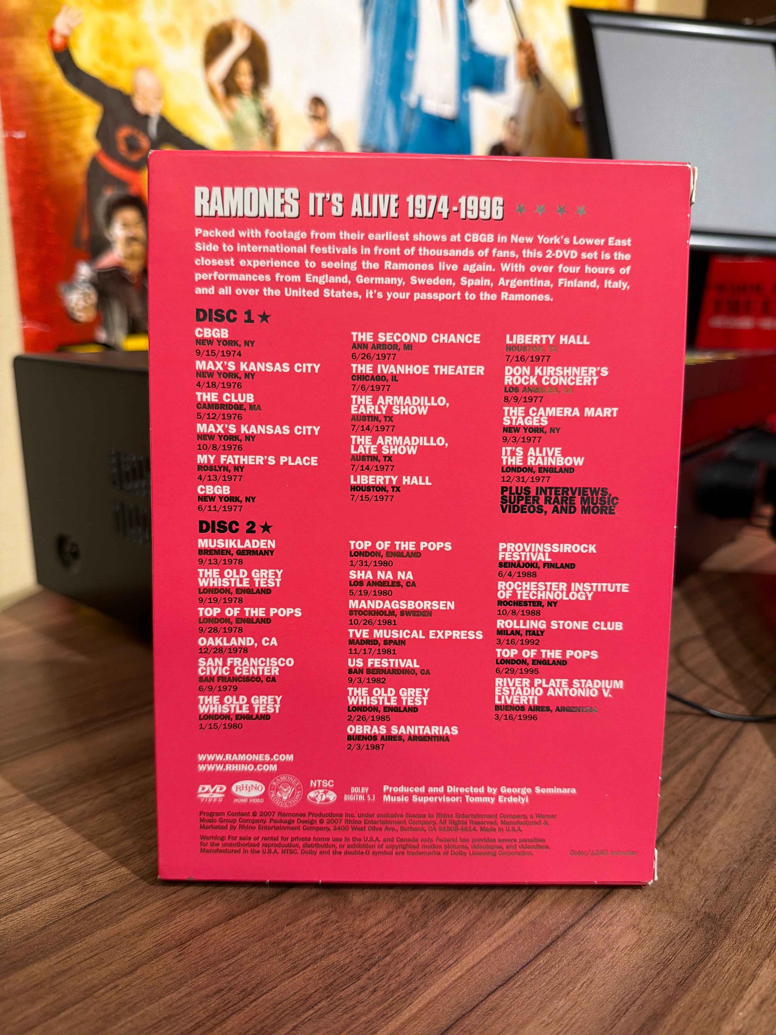 Ramones - It’s Alive 1974-1996