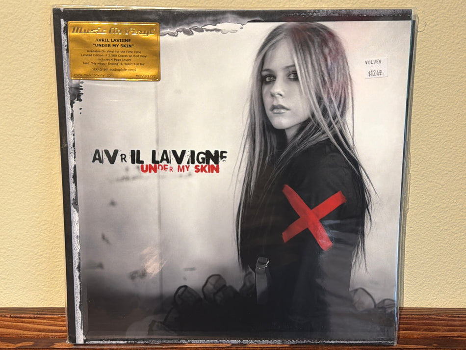 Avril Lavigne - Under My Skin