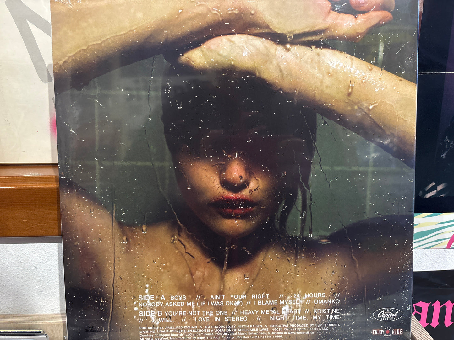 Sky Ferreira - Night Time, My Time