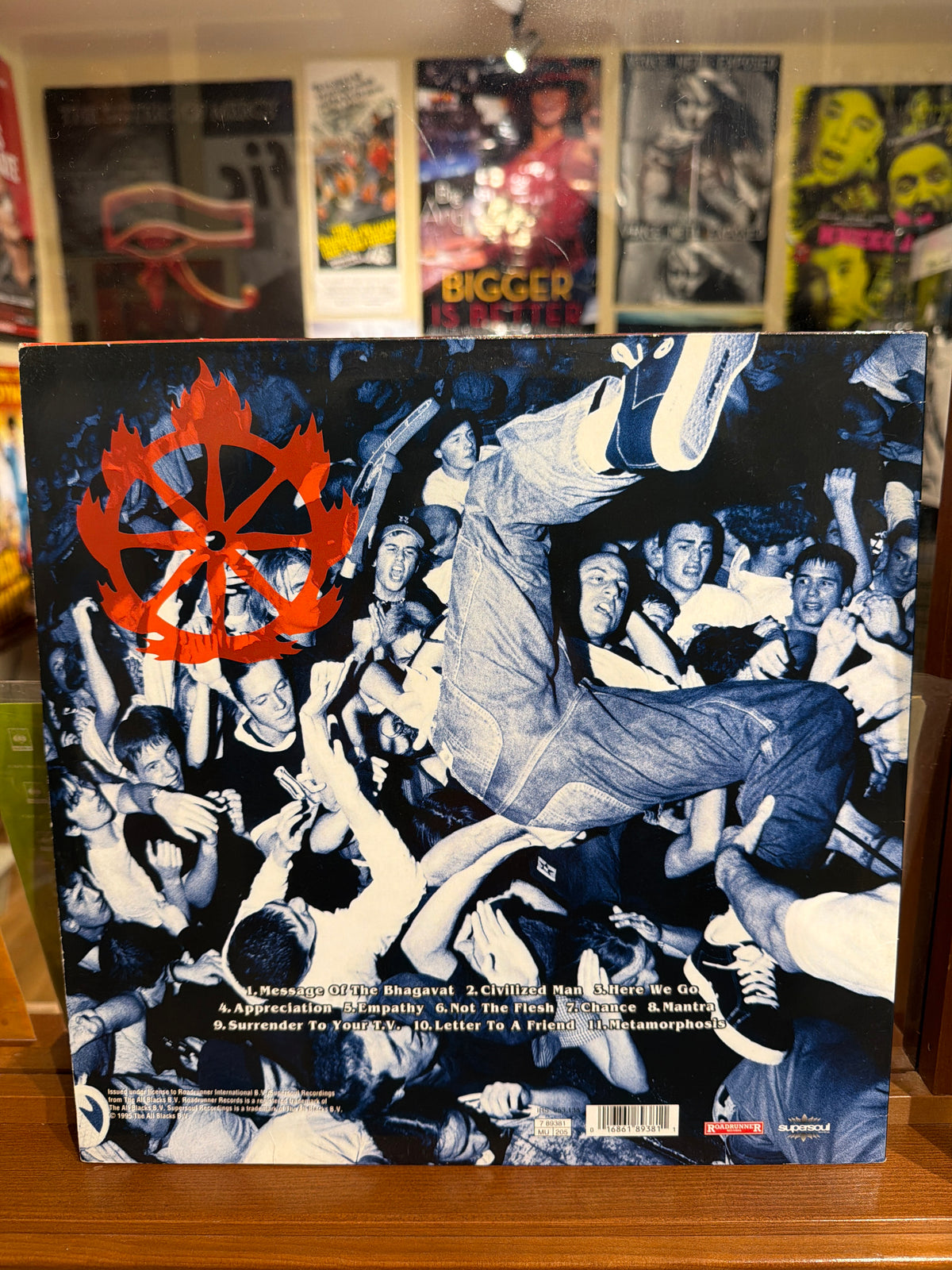 Shelter - Mantra - Volver Records