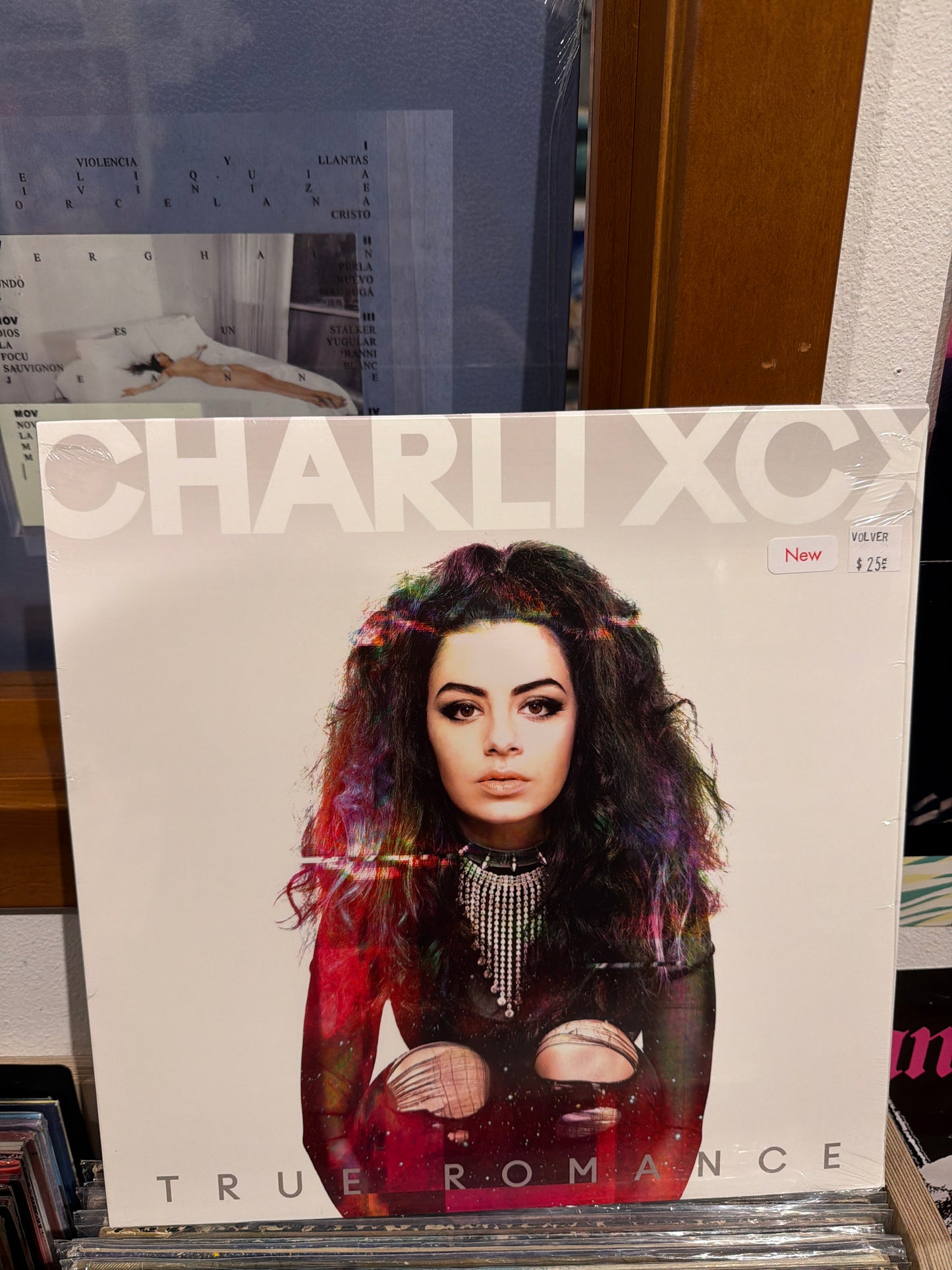 Charli XCX - True Romance