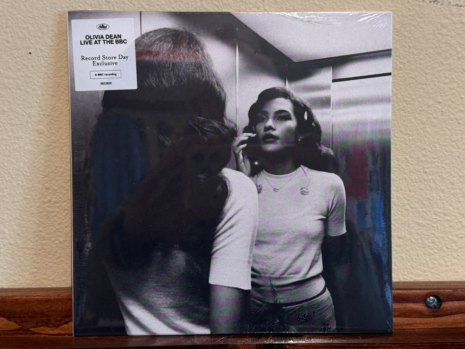 RSD26: Olivia Dean - BBC Radio 1 Live Lounge 7”