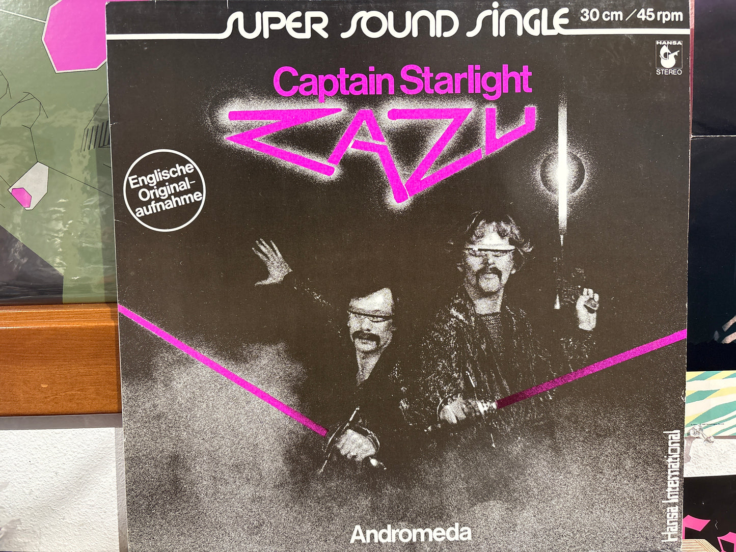 Zazu - Captain Starlight