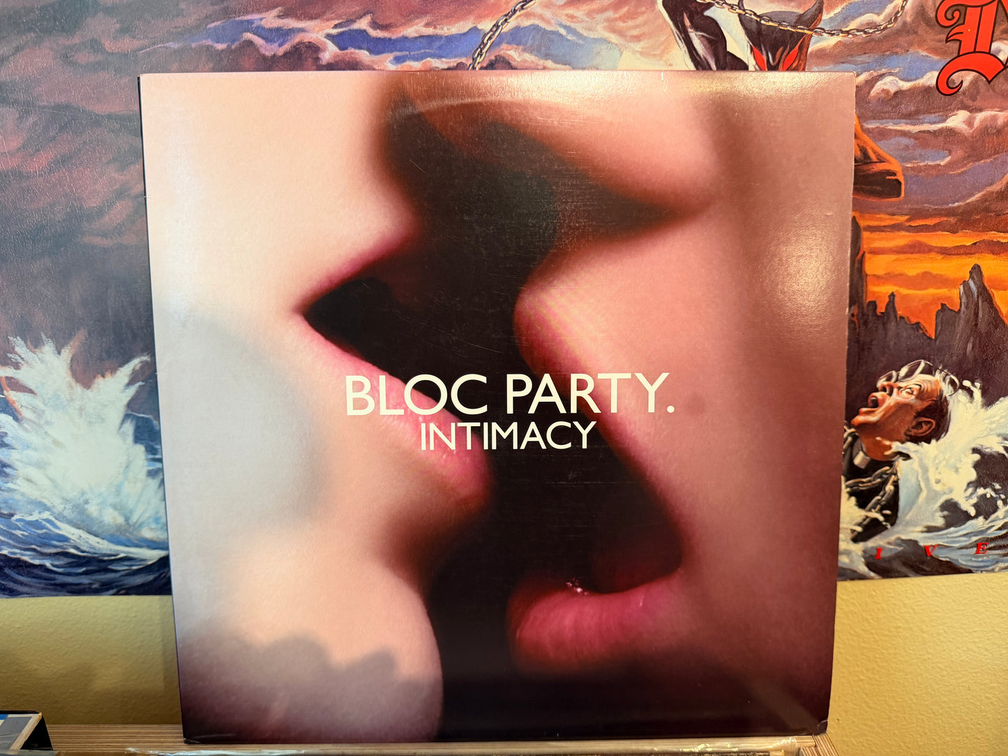 Bloc Party - Intimacy