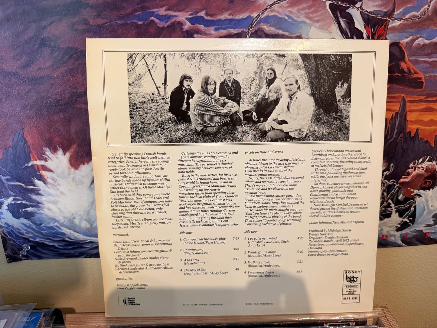 Midnight Sun - Walking Circles (DK OG)