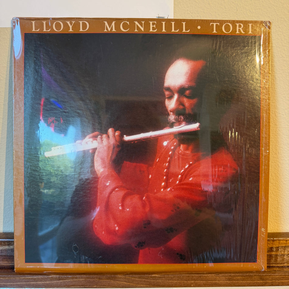 Lloyd McNeill – Tori